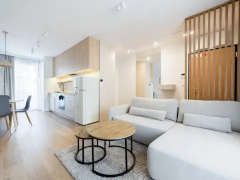 Jeżyce Elite Stylish Studio by BookingHost, photo 4 of 10